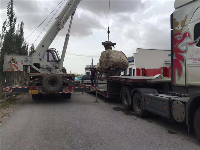 剑河县狭窄场地（如小区、车间）适合用哪种吊车？